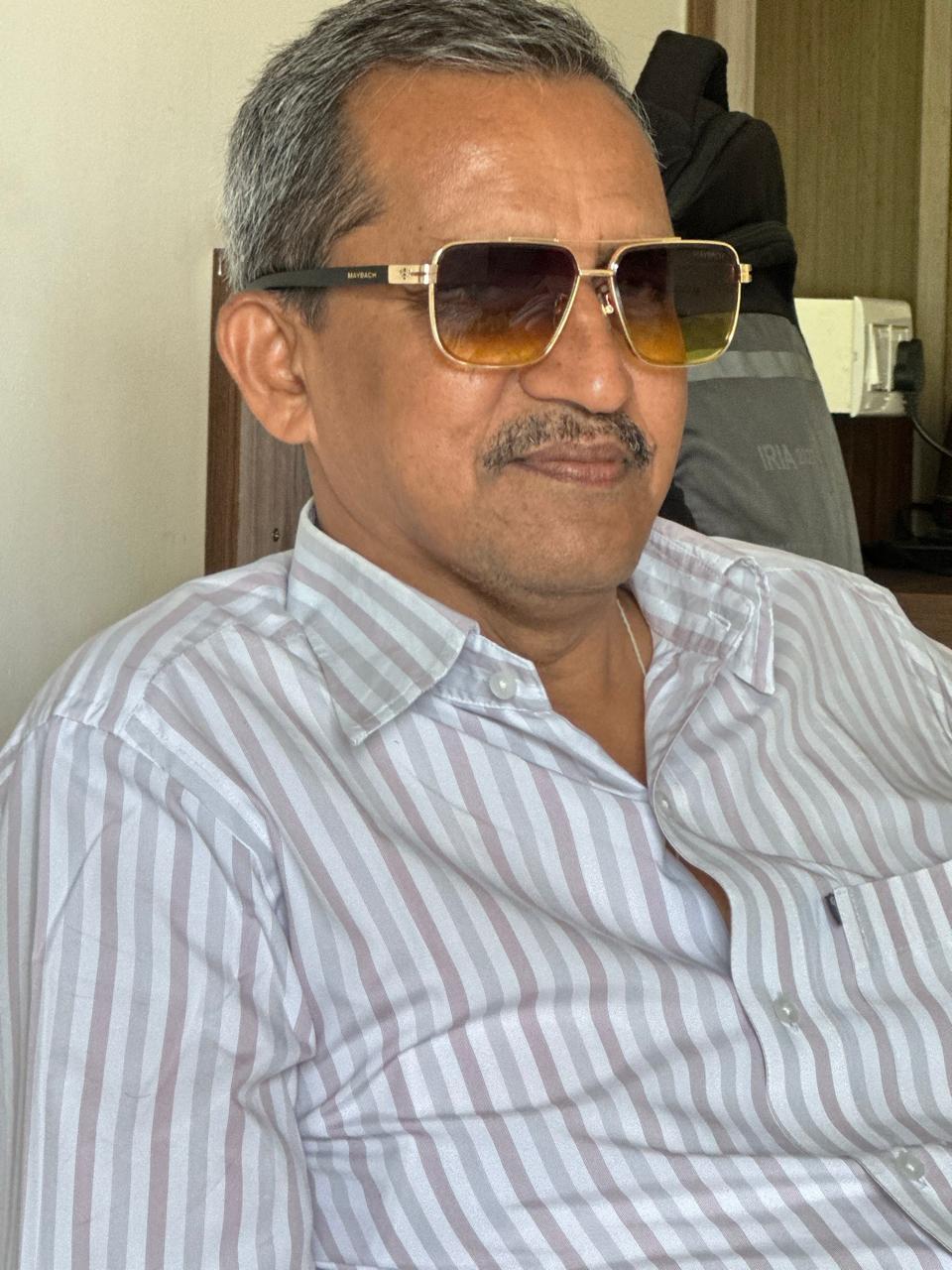 Dr Shivayogi U
